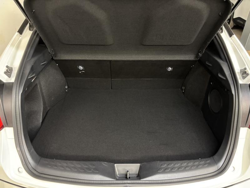 Toyota C-HR 1.8 Hybrid - photo 16