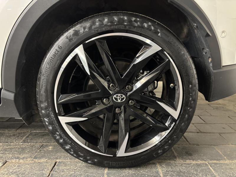 Toyota C-HR 1.8 Hybrid - photo 19