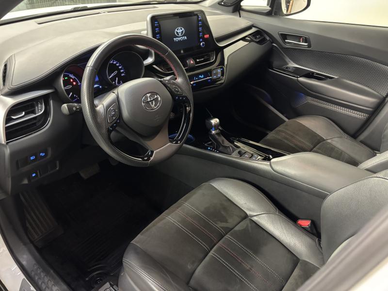 Toyota C-HR 1.8 Hybrid - photo 6