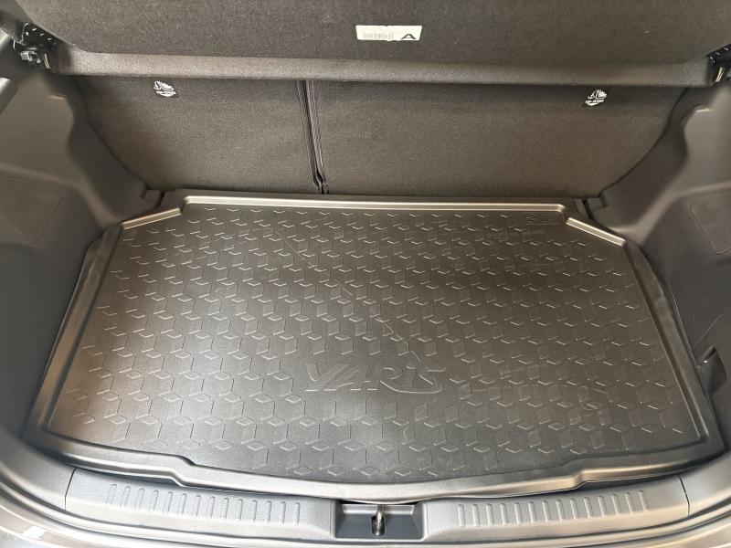 Toyota Yaris 1.5 Hybrid DYNAMIC - photo 18