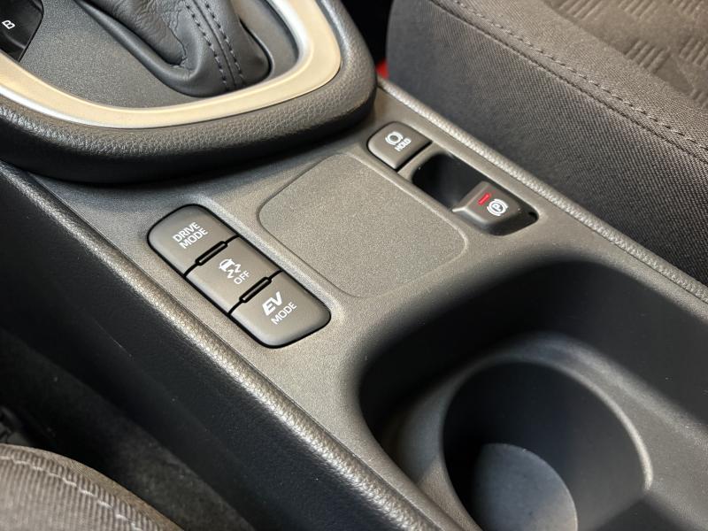 Toyota Yaris 1.5 Hybrid DYNAMIC - photo 13