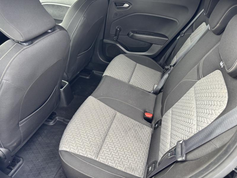 Renault Clio 1.6 E-Tech Hybrid Techno AUTO - photo 17