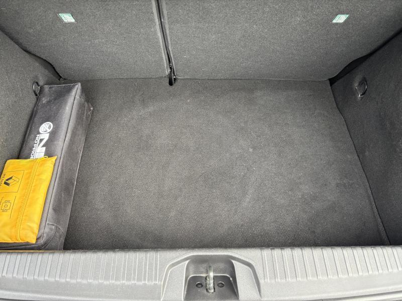 Renault Clio 1.6 E-Tech Hybrid Techno AUTO - photo 18