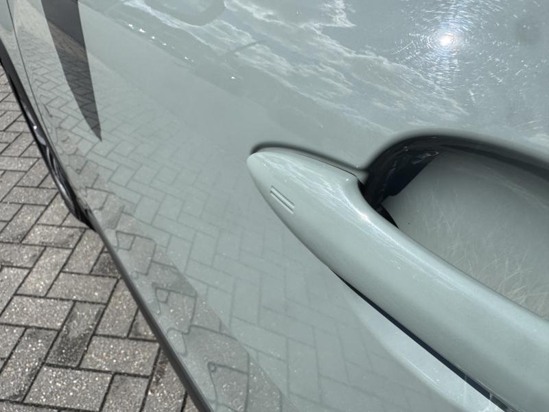 Toyota Corolla Cross 2.0 Hybrid PREMIUM - photo 22