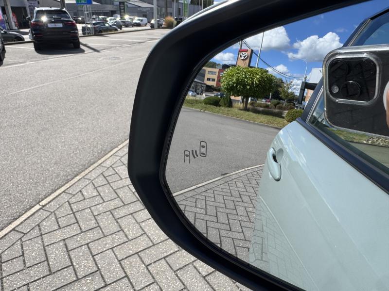 Toyota Corolla Cross 2.0 Hybrid PREMIUM - photo 21