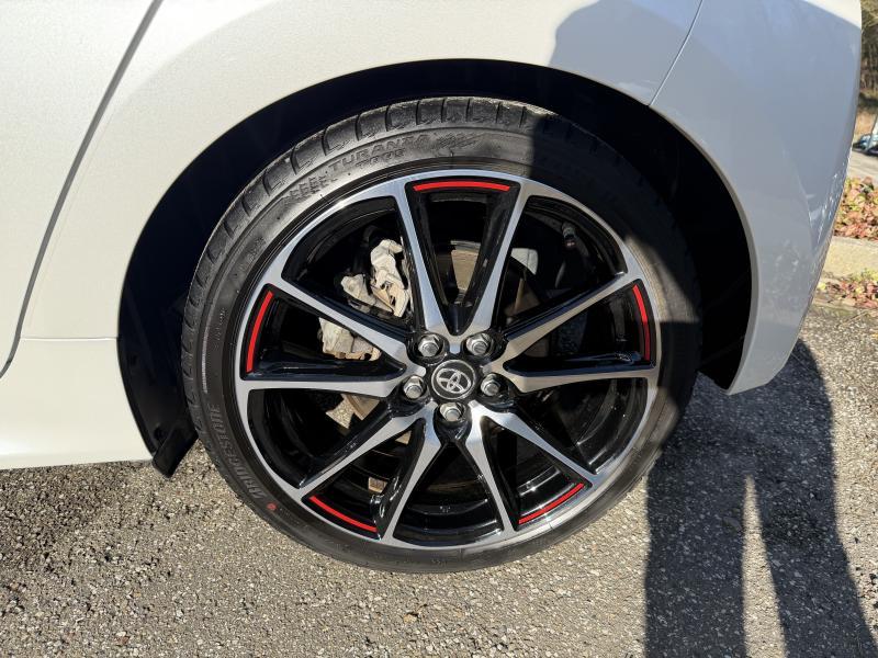 Toyota Yaris 1.5 HYBRID CVT GR SPORT - photo 19