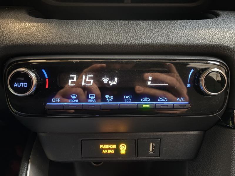 Toyota Yaris 1.5 Hybrid DYNAMIC - photo 9