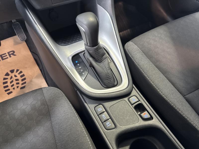 Toyota Yaris 1.5 Hybrid DYNAMIC CVT - photo 15