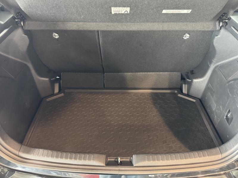 Toyota Yaris 1.5 Hybrid DYNAMIC CVT - photo 17