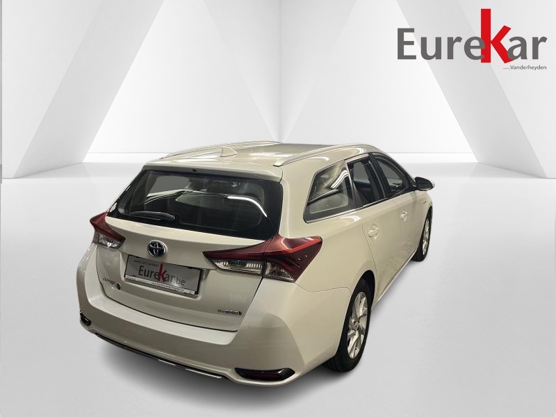Toyota Auris 1.8 CVT HSD TC Comfort - photo 5