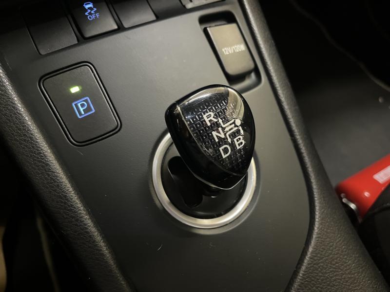 Toyota Auris 1.8 CVT HSD TC Comfort - photo 13
