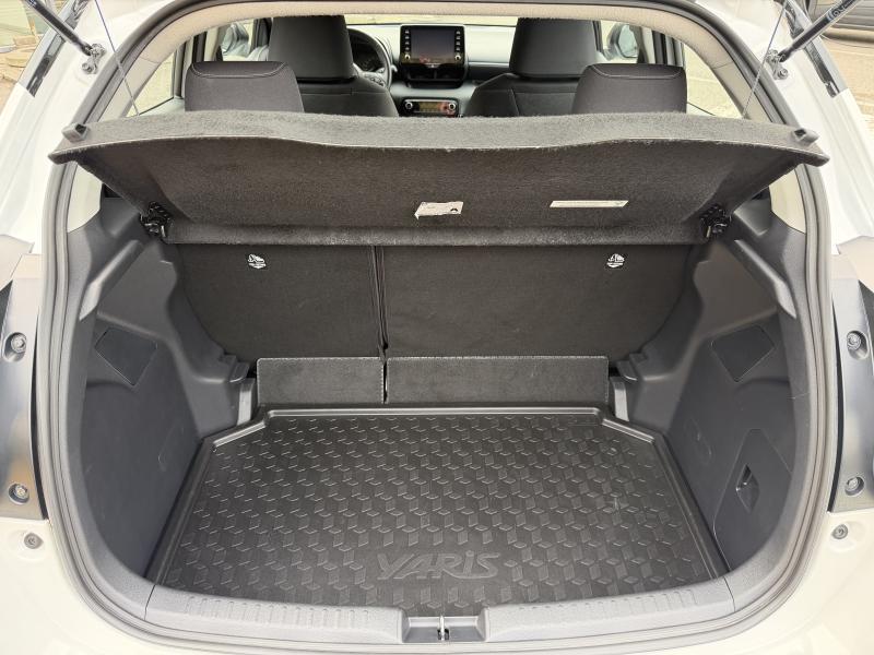 Toyota Yaris 1.5 HYBRID DYNAMIC - photo 16