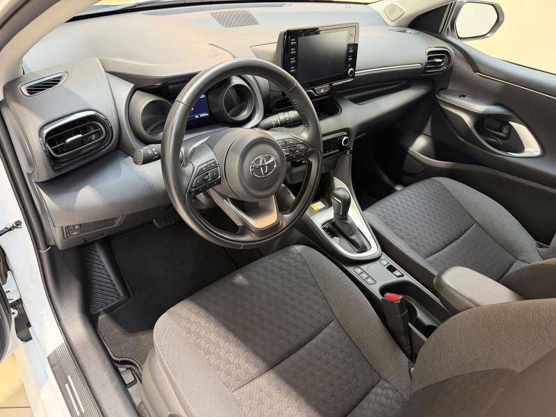 Toyota Yaris 1.5 Hybrid CVT ICONIC - photo 12