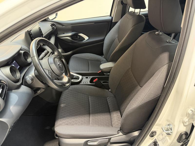 Toyota Yaris 1.5 Hybrid CVT ICONIC - photo 11
