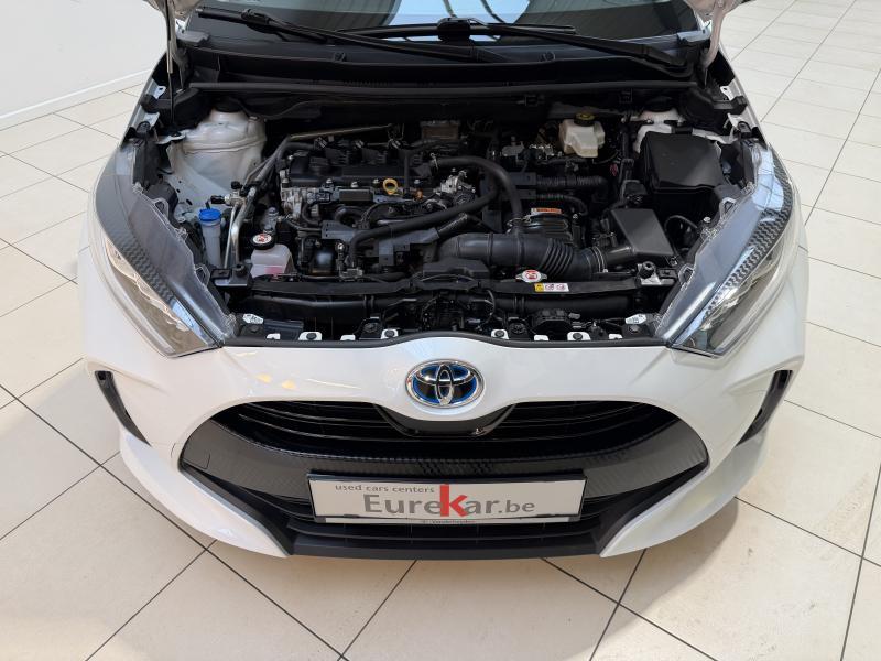 Toyota Yaris 1.5 Hybrid CVT ICONIC - photo 17