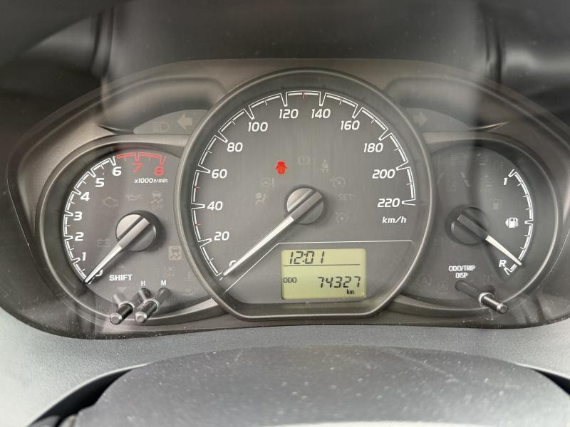Toyota Yaris 1.0 VVT-i Young - photo 7