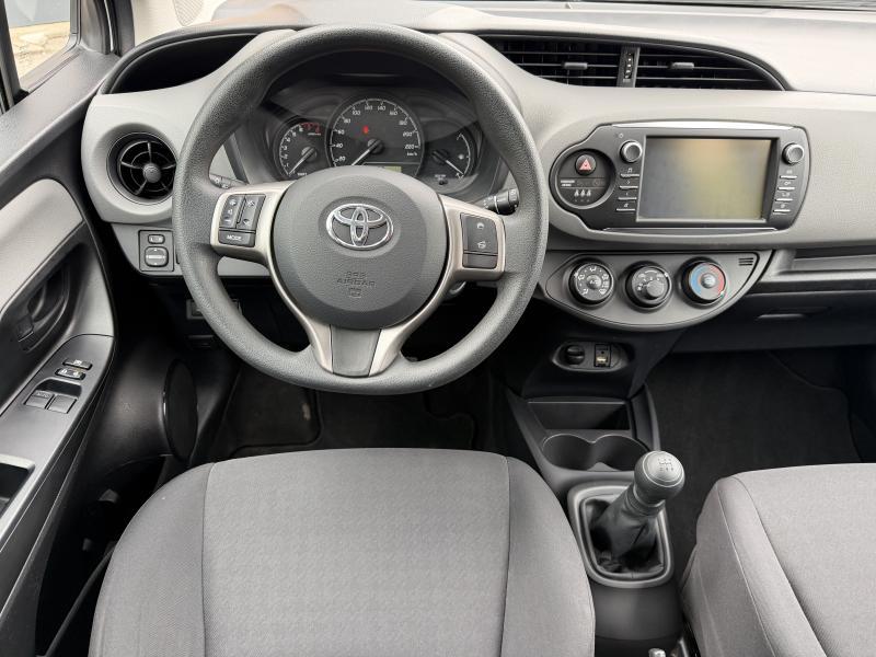Toyota Yaris 1.0 VVT-i Young - photo 6