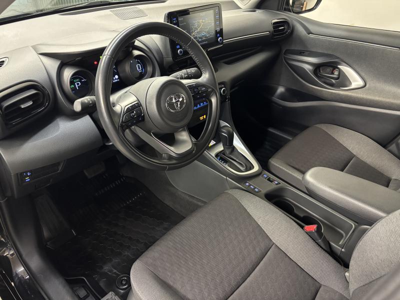Toyota Yaris 1.5 HYBRID Iconic - photo 6