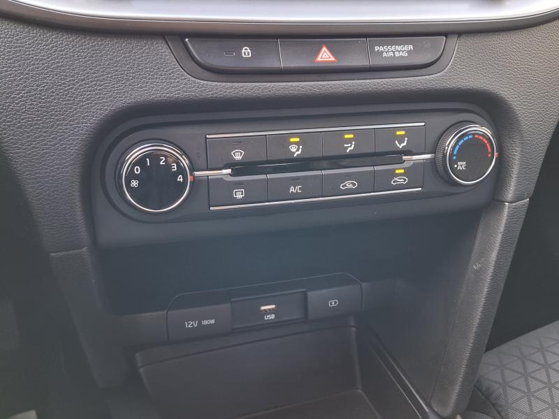 Kia Ceed 1.6 CRDI NAVI EDITION - photo 10