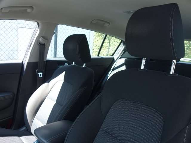 Kia Sportage 1.6i - Eurekar - photo 6