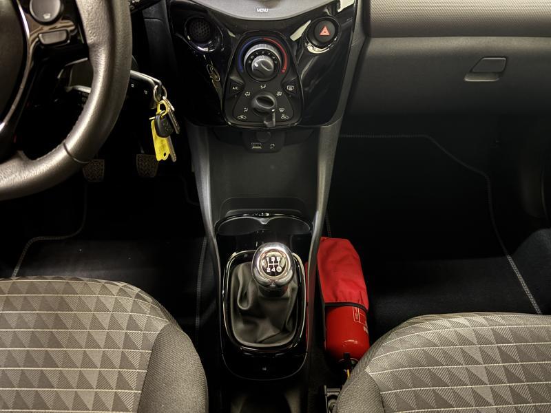Peugeot 108 1.0 VVT-i - photo 12