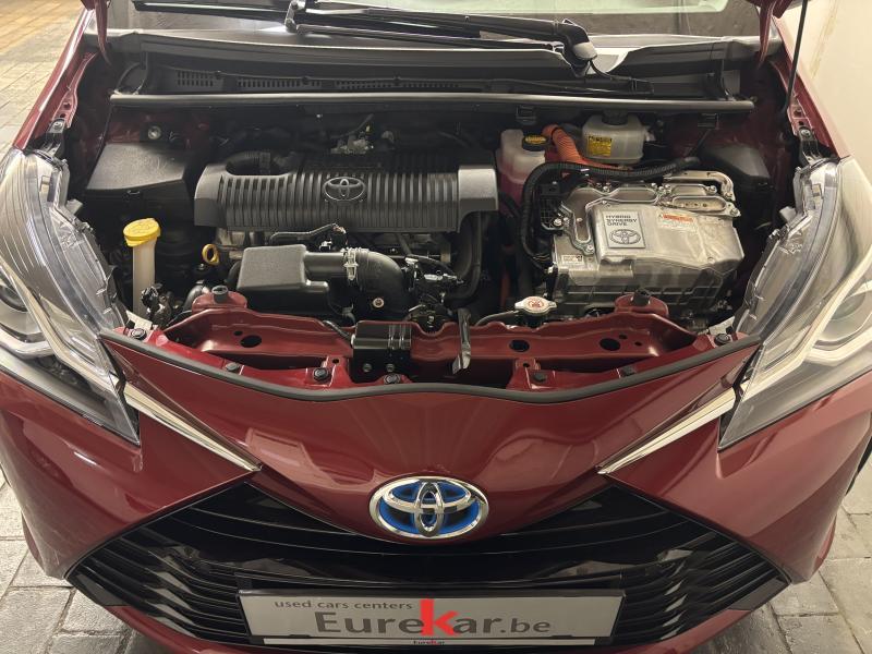 Toyota Yaris 1.5 Hybrid - photo 16