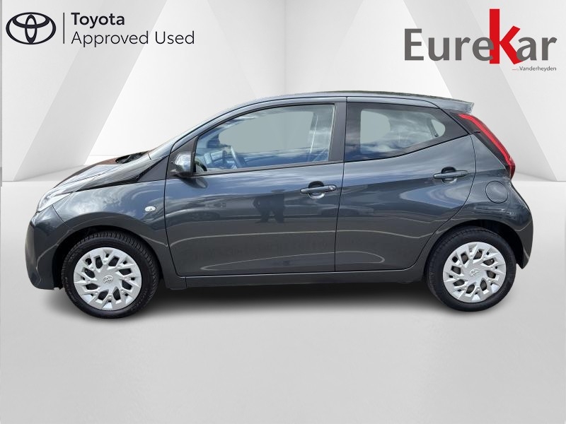 Toyota Aygo 1.0 VVT-I X-PLAY - photo 4