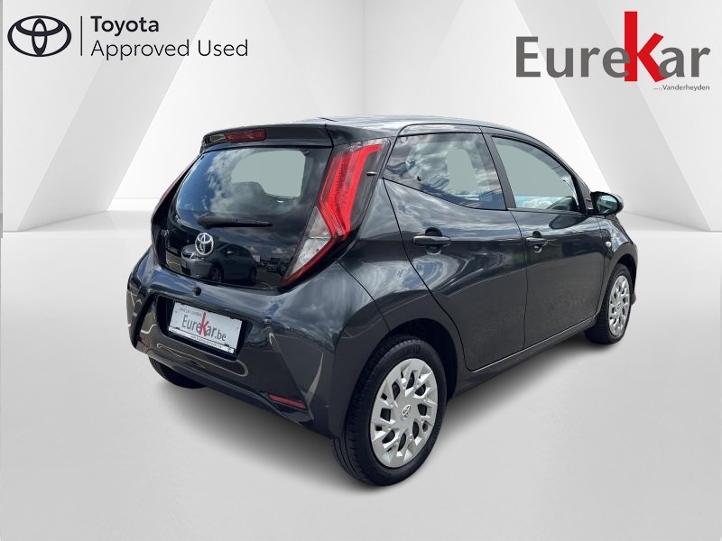 Toyota Aygo 1.0 VVT-I X-PLAY - photo 5