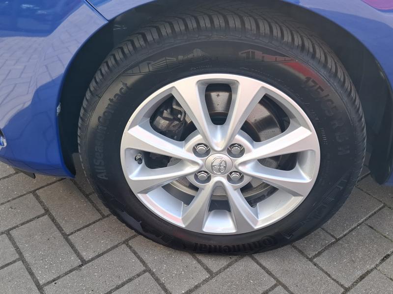 Toyota Yaris 1.5 HYBRID E-CVT COMFORT - photo 17