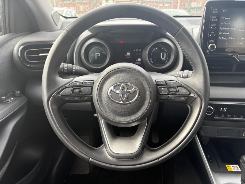 Toyota Yaris 1.5 HYBRID ICONIC - photo 6