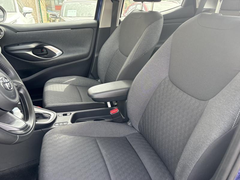 Toyota Yaris 1.5 HYBRID ICONIC - photo 16