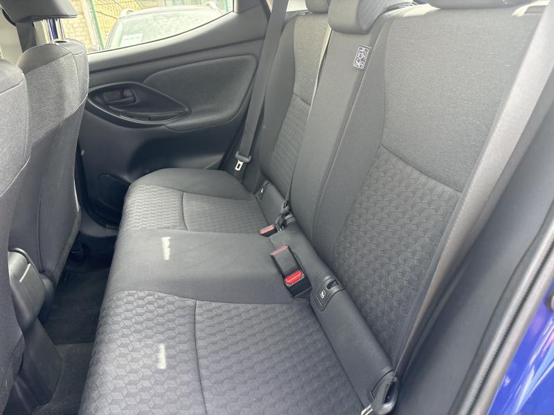 Toyota Yaris 1.5 HYBRID ICONIC - photo 17