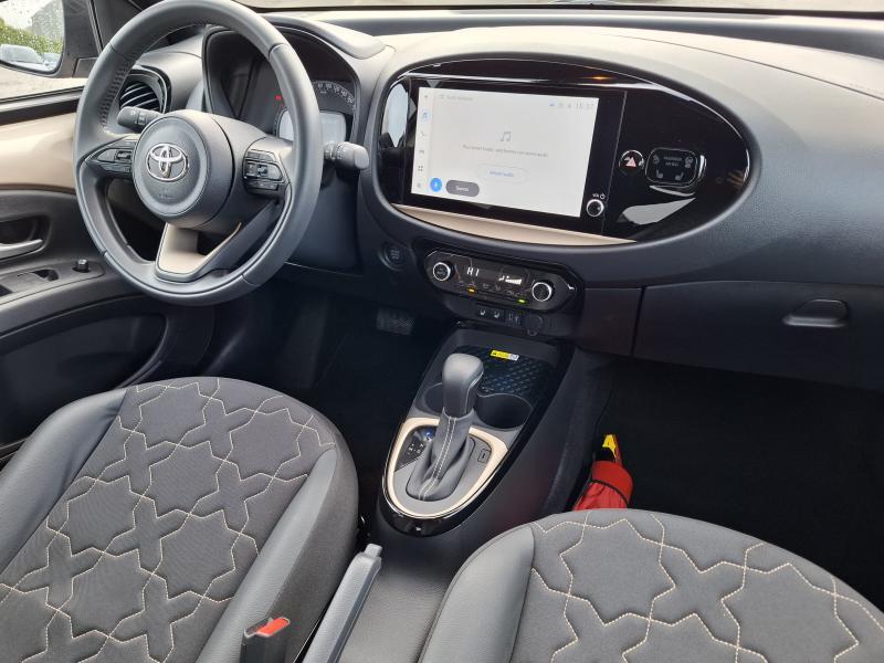 Toyota Aygo X 1.0 VVT-I ENVY CVT - photo 14