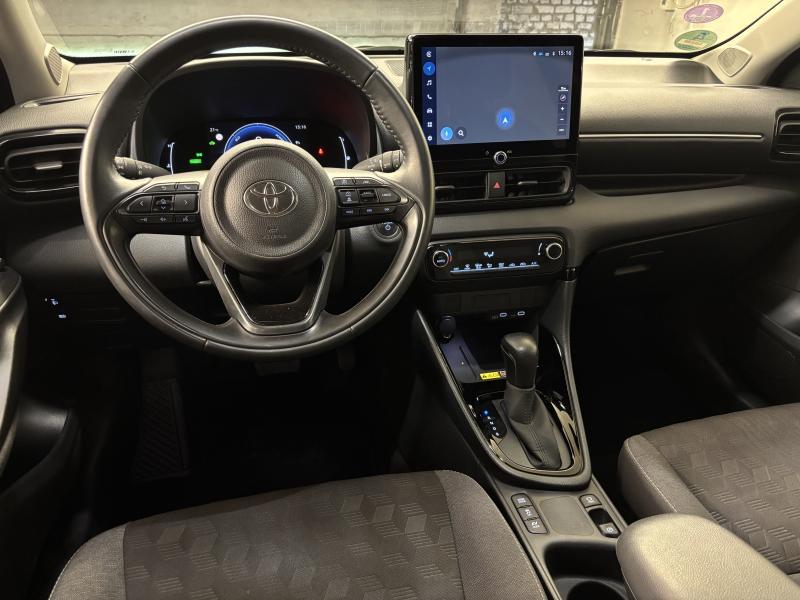 Toyota Yaris 1.5 Hybrid ICONIC - photo 9
