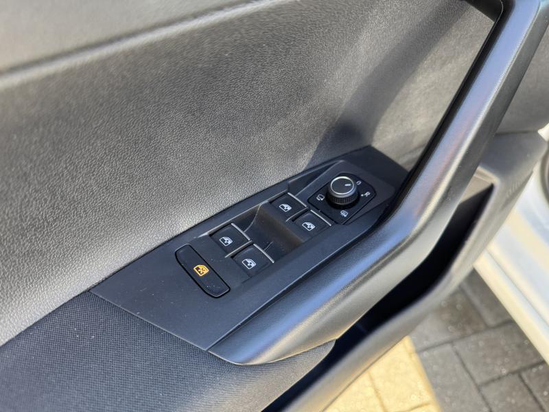 Volkswagen Taigo 1.0 TSI R LINE - photo 18