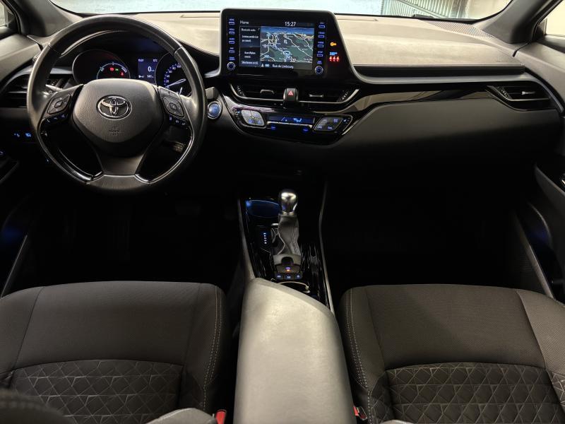 Toyota C-HR 1.8 Hybrid - photo 8