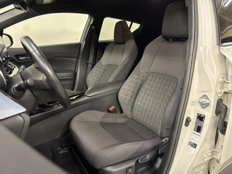 Toyota C-HR 1.8 Hybrid - photo 7