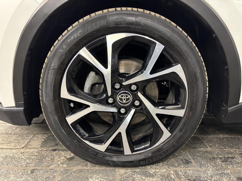 Toyota C-HR 1.8 Hybrid - photo 18