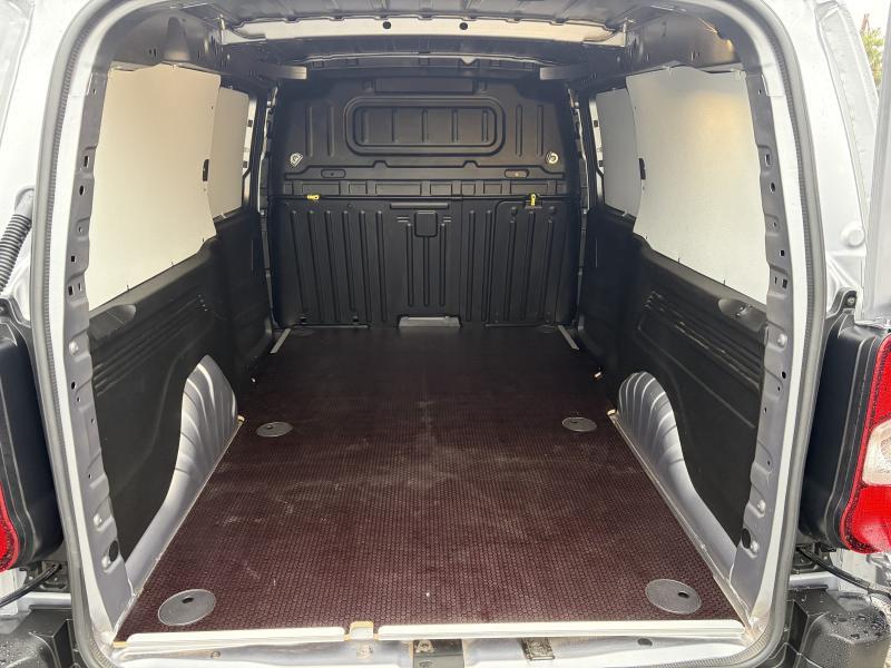 Toyota ProAce City 1.5 Diesel Comfort BOITE AU - photo 17