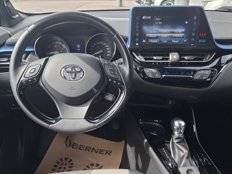 Toyota C-HR 1.8 HYBRID C-ULT - photo 12