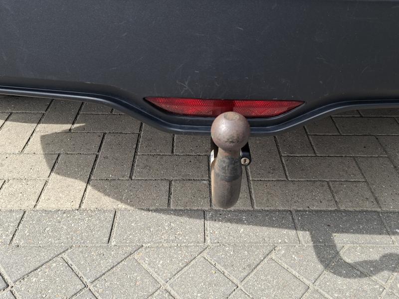 Toyota C-HR 1.8 HYBRID C-ULT - photo 17