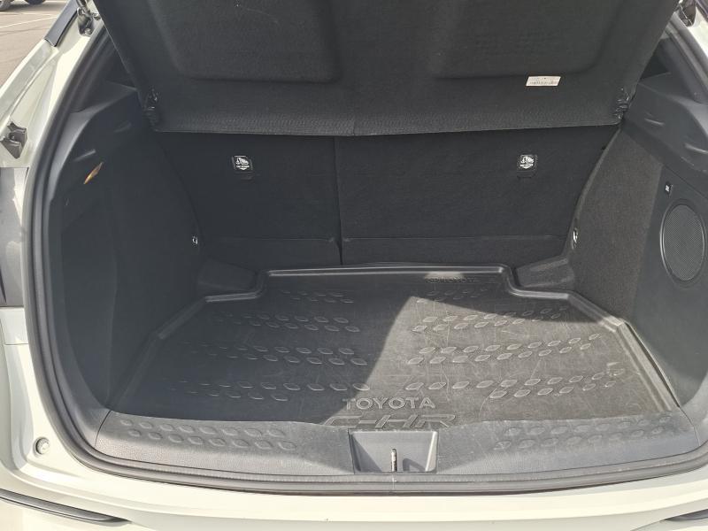 Toyota C-HR 1.8 HYBRID C-ULT - photo 18