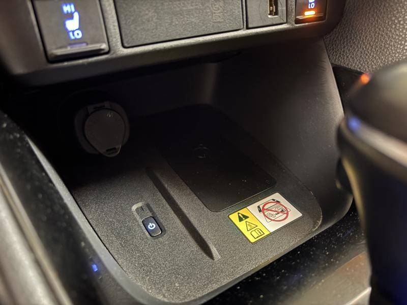 Toyota Yaris 1.5 HYBRID - photo 10