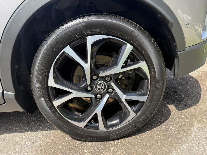 Toyota C-HR 1.8 Hybrid CVT C-LUB - photo 17