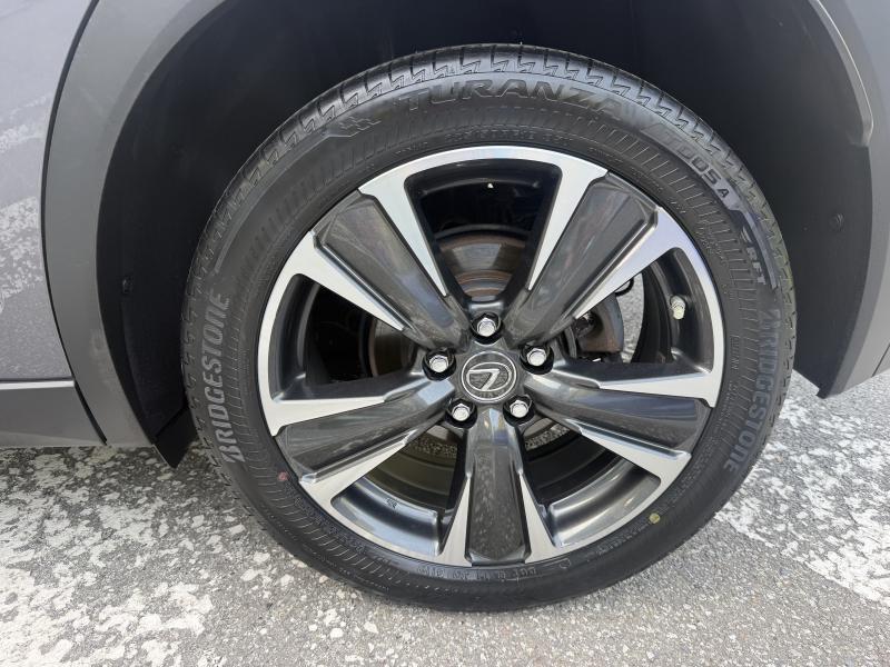 Lexus UX 250h 2.0L Hybrid CVT Privilege line - photo 20