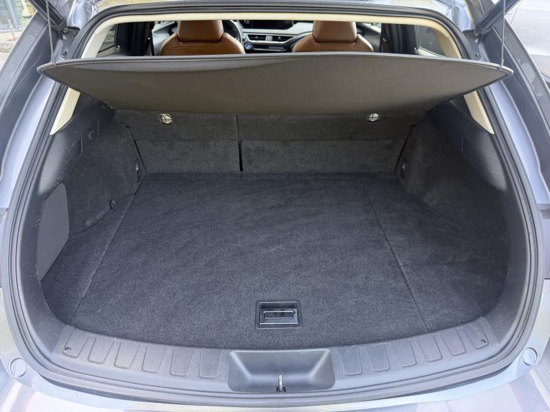 Lexus UX 250h 2.0L Hybrid CVT Privilege line - photo 18
