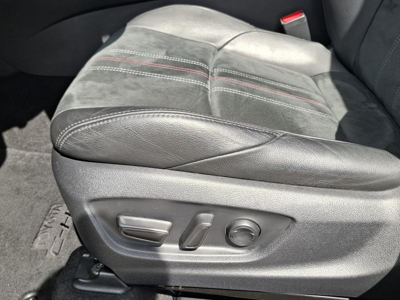 Toyota C-HR 2.0 HYBRID GR SPORT - photo 17