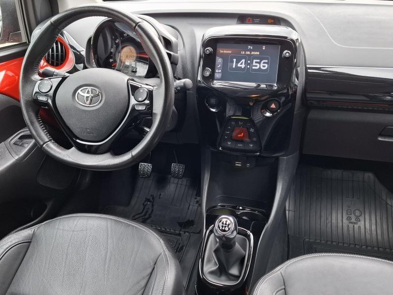 Toyota Aygo 1.0 VVT-i X-clusiv - photo 14