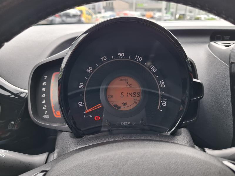 Toyota Aygo 1.0 VVT-i X-clusiv - photo 6