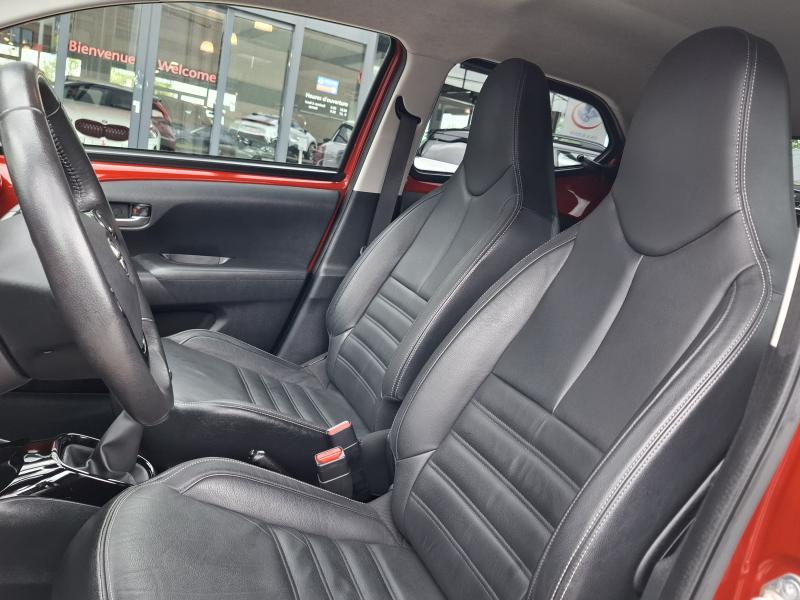 Toyota Aygo 1.0 VVT-i X-clusiv - photo 11